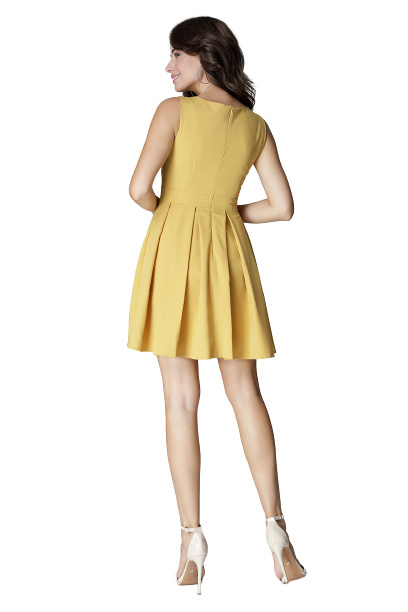Sukienka Mini - Rozkloszowana Bez Rękawów - żółta